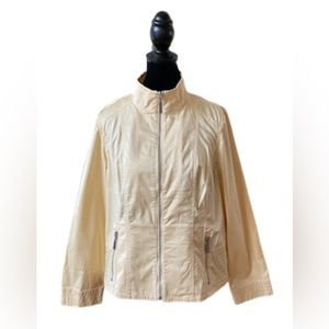 Chico’s: Yellow Jacket